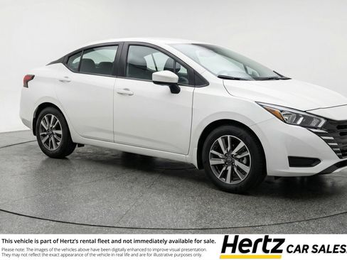 Used 2025 Nissan Versa SV FWD image 1