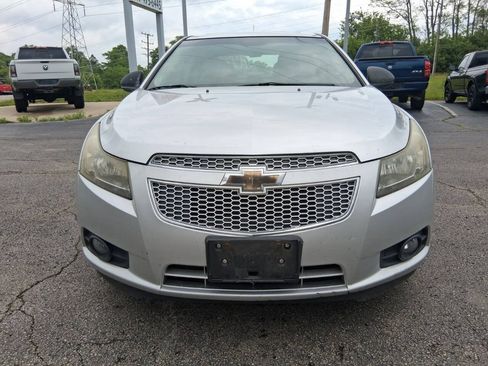 Used 2011 Chevrolet Cruze LT FWD image 2