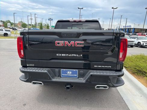 Used 2021 GMC Sierra 1500 Denali w/ Denali Ultimate Package AWD/4WD image 7
