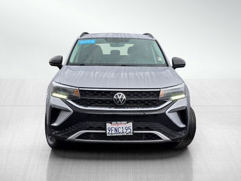 Used 2023 Volkswagen Taos S FWD image 2