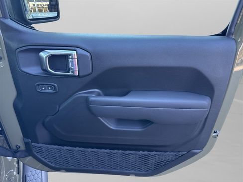 New 2026 Jeep Wrangler Sport S image 34