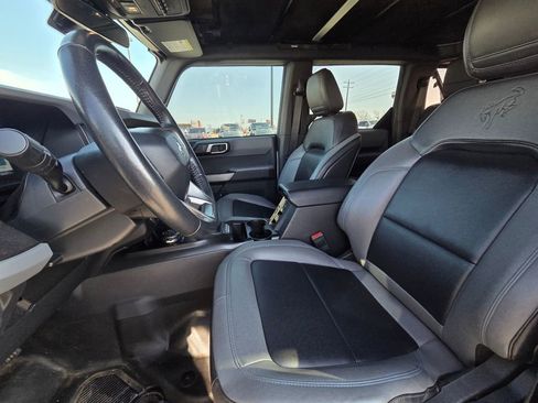 Used 2022 Ford Bronco Black Diamond image 22