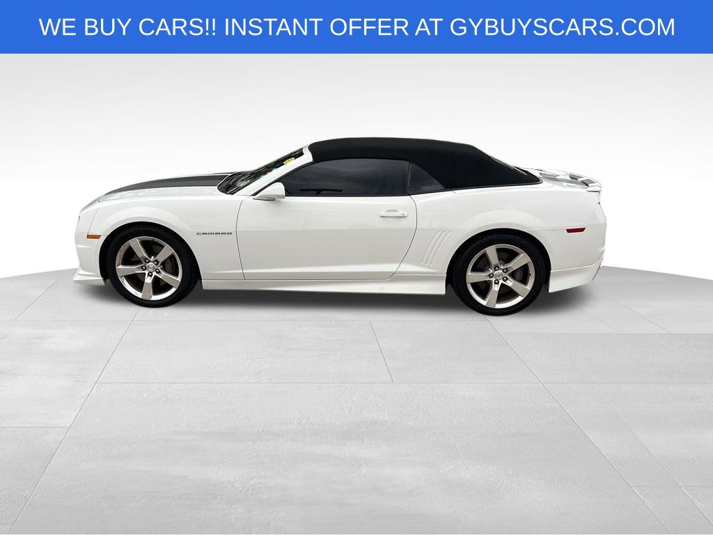 Used 2011 Chevrolet Camaro SS RWD image 2