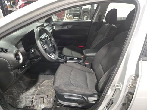 Used 2020 Kia Forte LXS image 12
