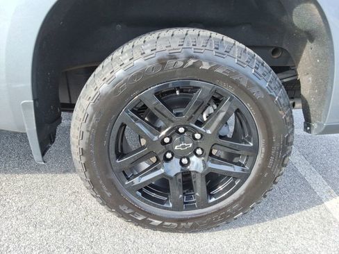 Certified 2022 Chevrolet Silverado 1500 RST image 13