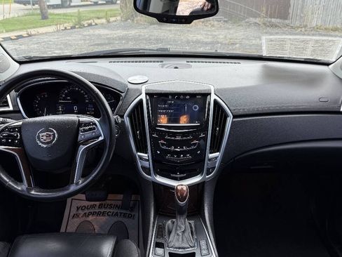 Used 2015 Cadillac SRX Luxury w/ Driver Awareness Package FWD image 9