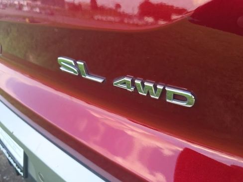 Used 2023 Nissan Pathfinder SL w/ SL Premium Package AWD/4WD image 6