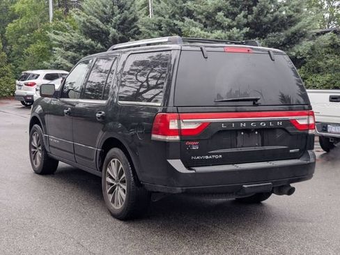 Used 2015 Lincoln Navigator 4WD image 5