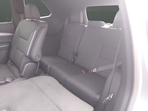 Used 2025 Buick Enclave Preferred AWD/4WD image 21