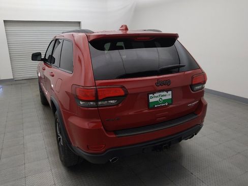 Used 2019 Jeep Grand Cherokee Trailhawk AWD/4WD image 6
