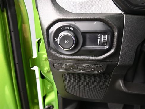 Used 2025 Jeep Wrangler Sport image 25