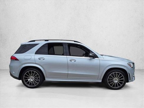 Used 2023 Mercedes-Benz GLE 450 4MATIC image 4