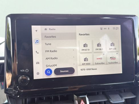 Used 2024 Toyota Corolla LE FWD image 19