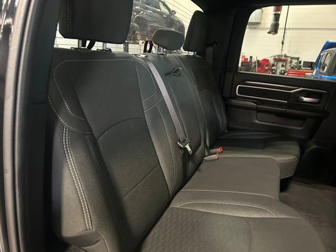 Used 2025 RAM 2500 Big Horn AWD/4WD image 12