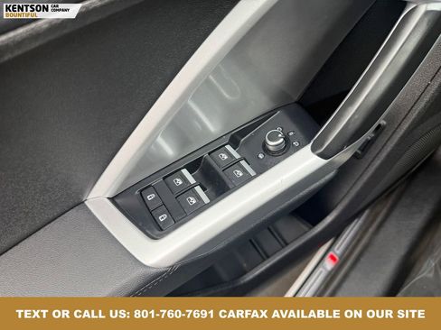 Used 2025 Audi Q3 2.0T Premium image 23