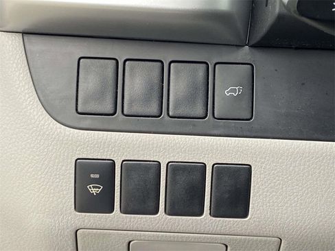 Used 2015 Toyota Highlander XLE image 28