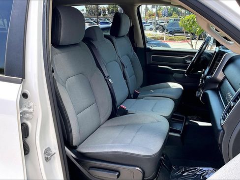 Used 2020 RAM 1500 Big Horn AWD/4WD image 7