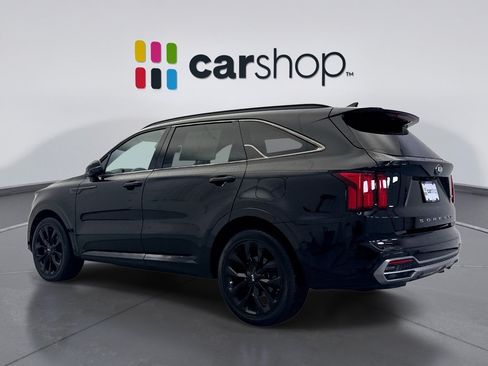 Used 2021 Kia Sorento SX FWD image 3