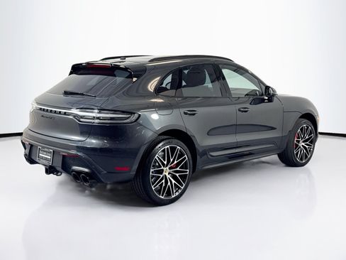 Certified 2022 Porsche Macan GTS image 9