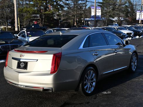 Used 2016 Cadillac XTS Luxury w/ Driver Awareness Package image 7