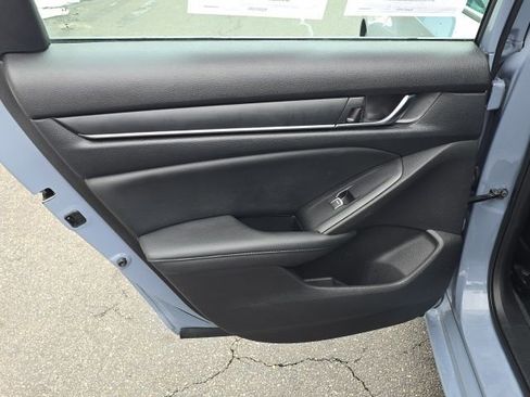Used 2022 Honda Accord Sport Special Edition image 19