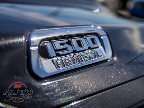 Used 2022 RAM 1500 Big Horn image 13