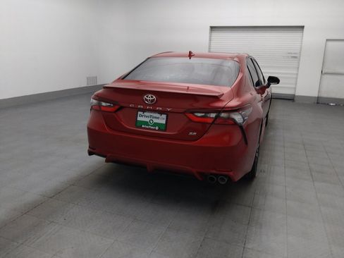 Used 2021 Toyota Camry SE FWD image 7