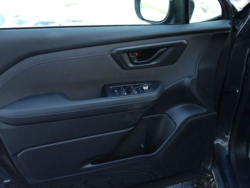 Used 2025 Subaru Forester Premium w/ Convenience Package #1 image 10