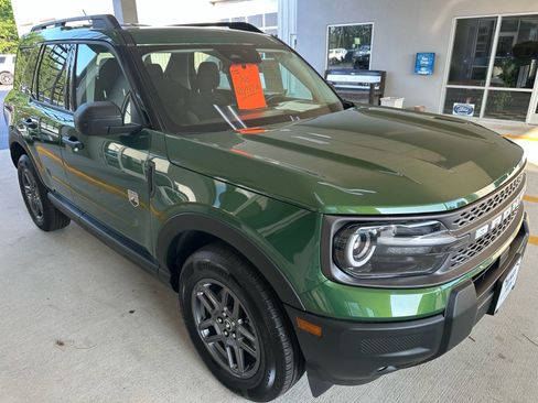 Certified 2025 Ford Bronco Sport Big Bend w/ Convenience Package AWD/4WD image 9