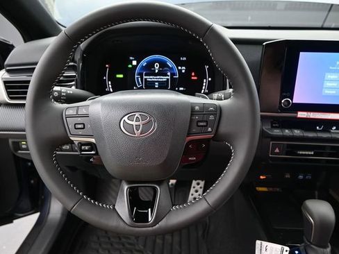 New 2026 Toyota Camry SE w/ Convenience Package image 5
