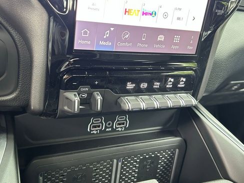 New 2026 RAM 2500 Laramie w/ Night Edition image 55