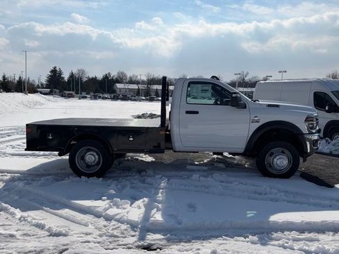 New 2026 RAM 5500 Tradesman w/ Chrome Appearance Group AWD/4WD image 8