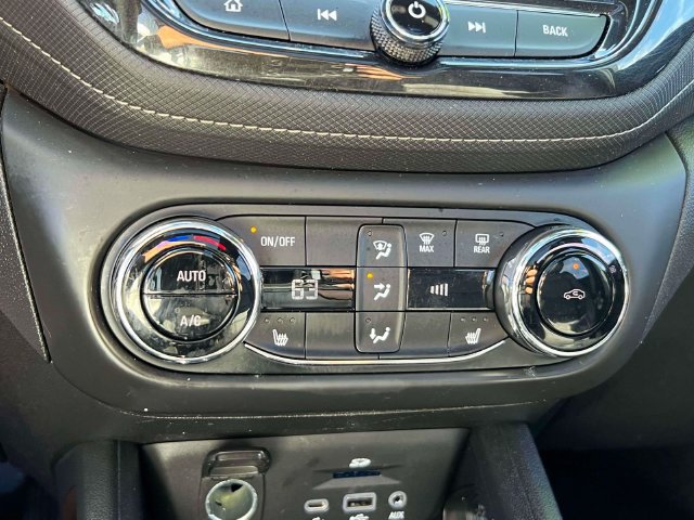 Used 2023 Chevrolet TrailBlazer ACTIV w/ Sun and Liftgate Package AWD/4WD image 29