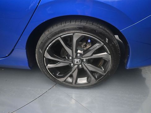 Used 2019 Honda Civic Sport image 15