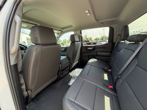 New 2026 GMC Sierra 1500 Pro w/ Graphite Edition AWD/4WD image 23