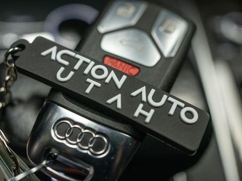 Used 2018 Audi SQ5 Premium Plus image 26