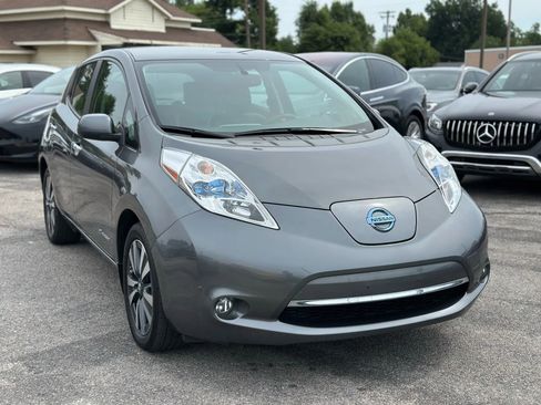 Used 2017 Nissan Leaf SL image 4