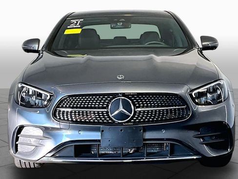Used 2021 Mercedes-Benz E 350 4MATIC Sedan image 4