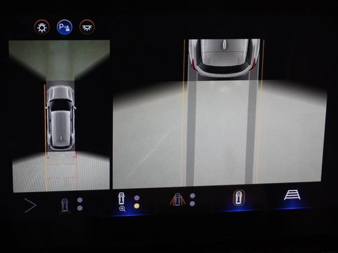 New 2026 Chevrolet Equinox LT w/ Convenience Package II image 32