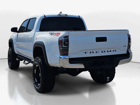 Used 2019 Toyota Tacoma TRD Off-Road image 7