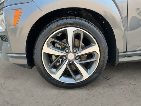 Used 2019 Hyundai Kona Ultimate FWD image 9