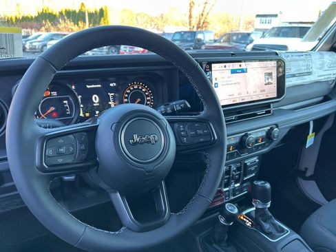 New 2026 Jeep Wrangler Unlimited Rubicon w/ Safety Group image 48