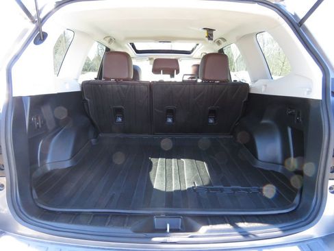 Used 2018 Subaru Forester 2.5i Touring image 17