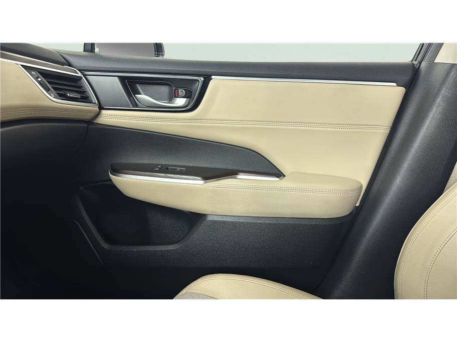 Used 2018 Honda Clarity Plug-In Hybrid image 29
