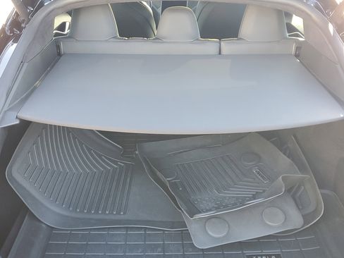 Used 2020 Tesla Model S Performance image 10