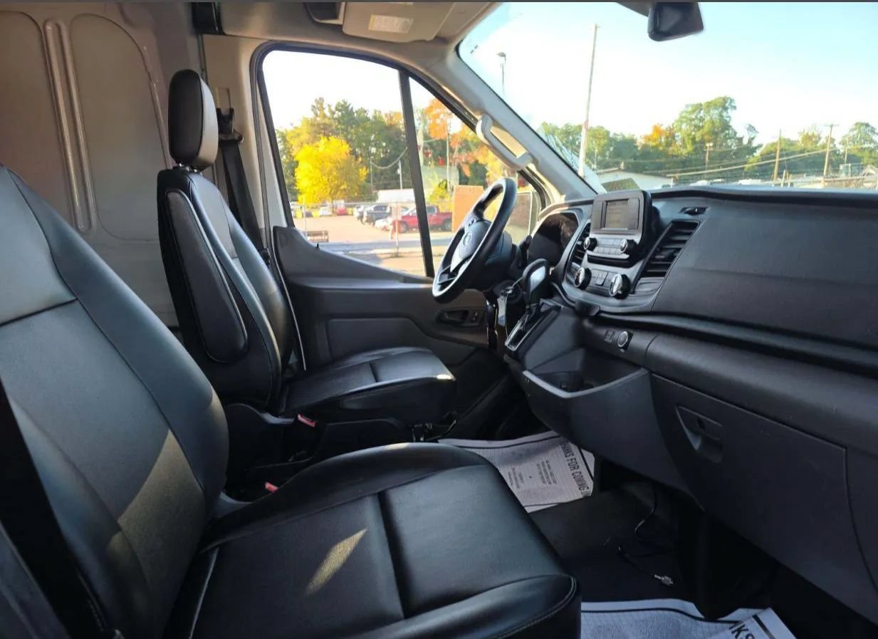 Used 2020 Ford Transit 250 Medium Roof AWD image 45