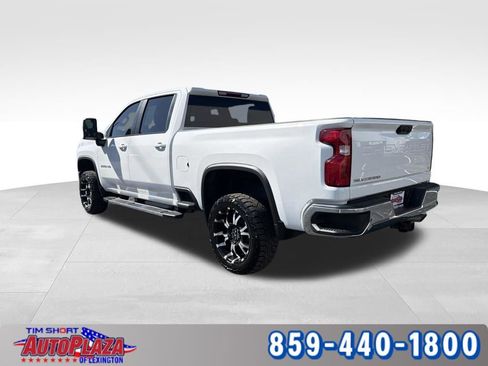Used 2024 Chevrolet Silverado 2500 LT w/ Convenience Package AWD/4WD image 3