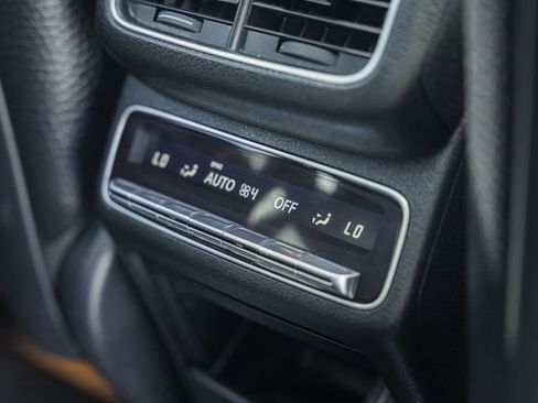 Used 2023 Mercedes-Benz GLE 350 4MATIC image 34