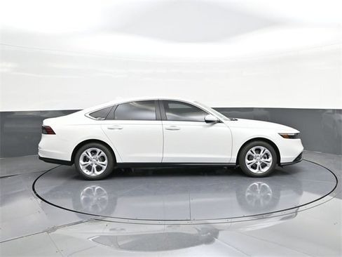 New 2025 Honda Accord LX image 20