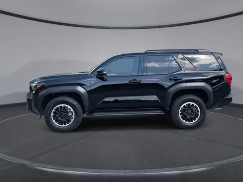 Certified 2025 Toyota 4Runner TRD Off-Road Premium AWD/4WD image 5